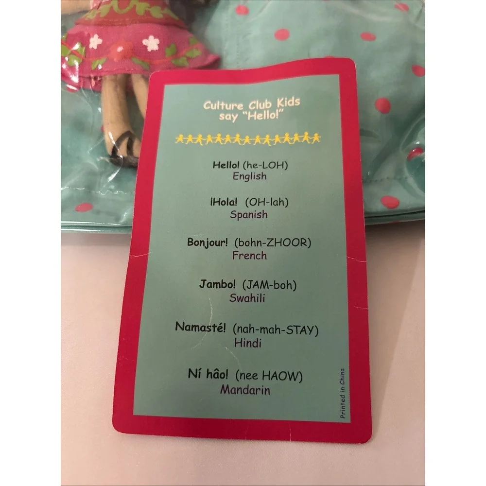 Culture Club Kids 5 Soft Dolls Carrying‎ Case International Spain France Swahili